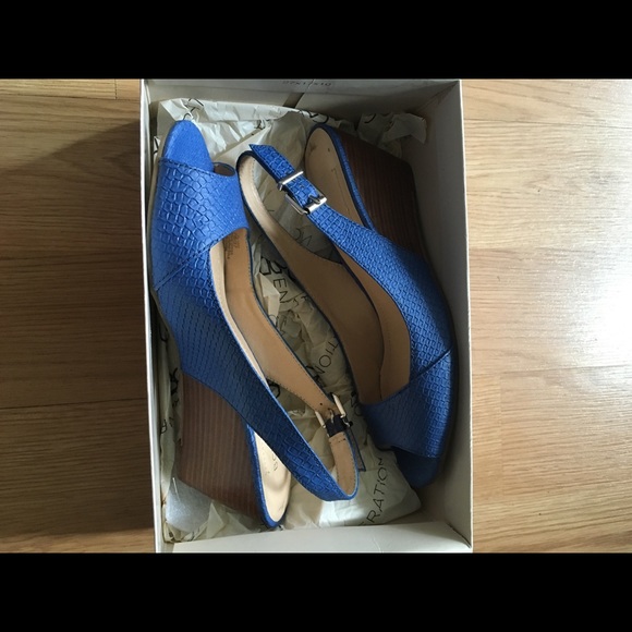 BCBG heel sandals - Picture 6 of 6